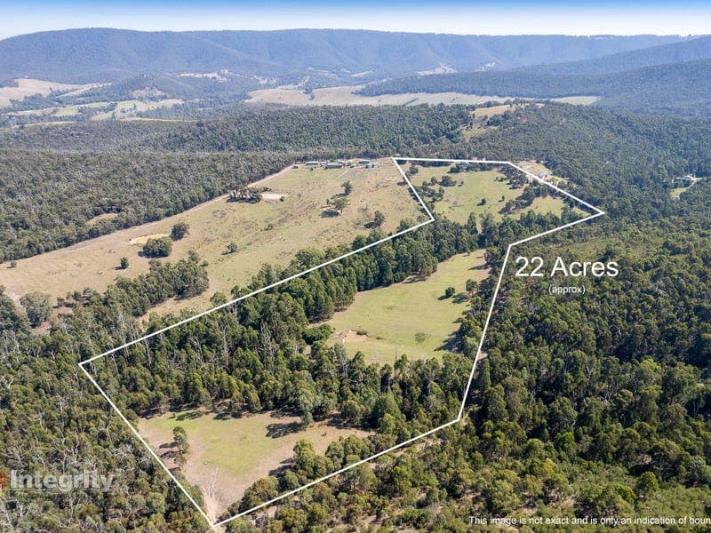 445 Bowden Spur Road, Strathewen