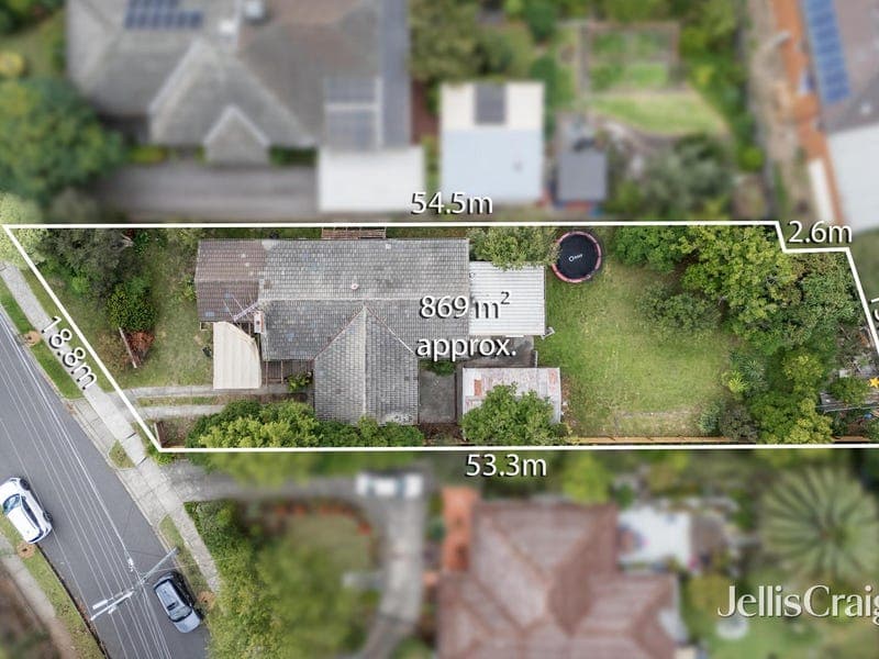 90 Somers Avenue, Macleod