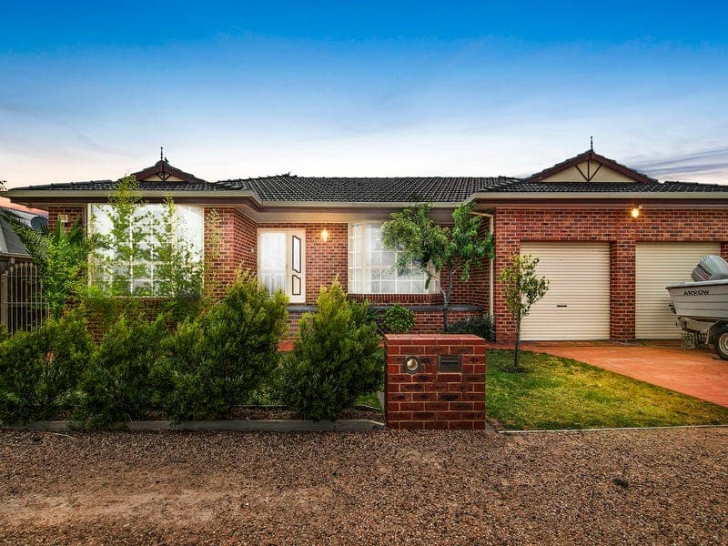 11 Sherman Court, Lovely Banks