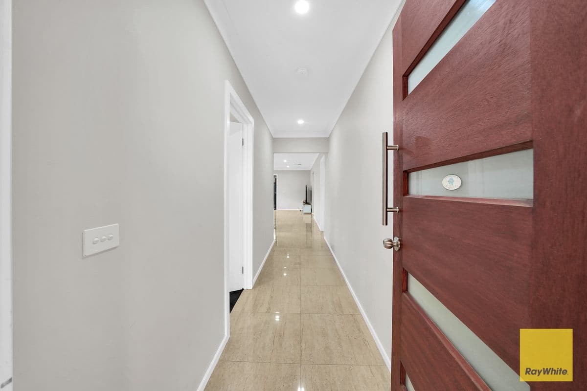 10 Jester Drive