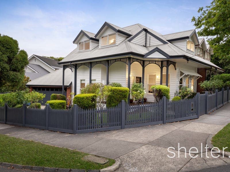 16 Warburton Road, Camberwell