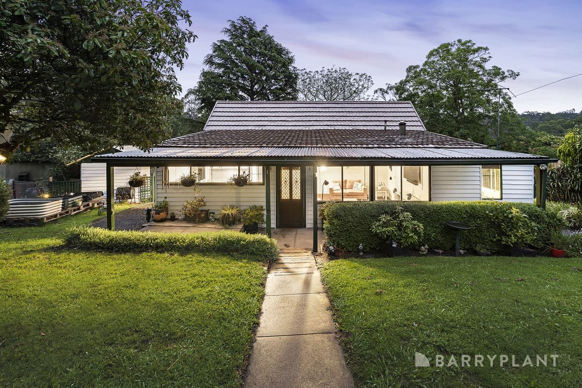 7 OLD WARBURTON ROAD