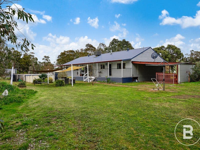 82 Elmhurst Sportsground Road