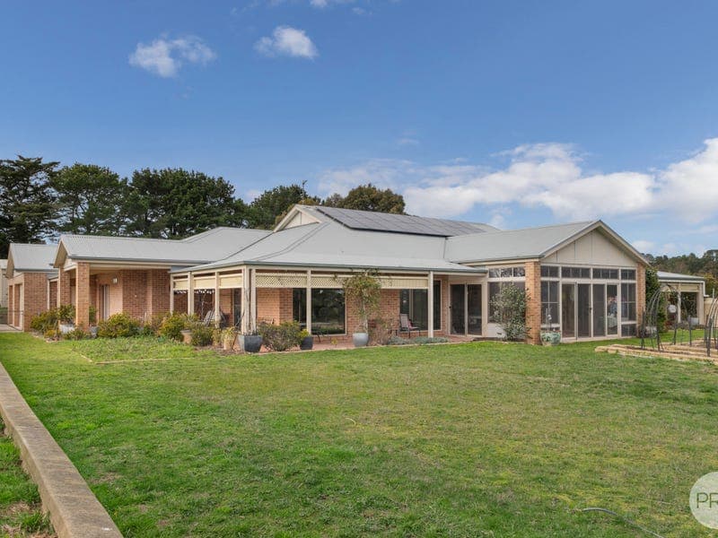 70 Docwra Street, Magpie