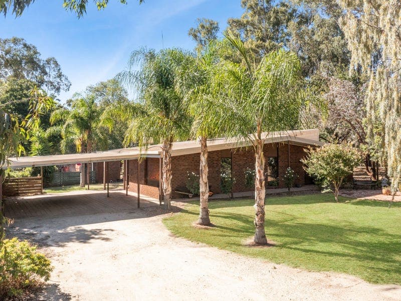 101 Murray Road, Murrabit