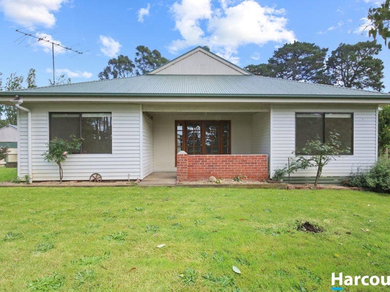 1050 Ruby-Arawata Road,