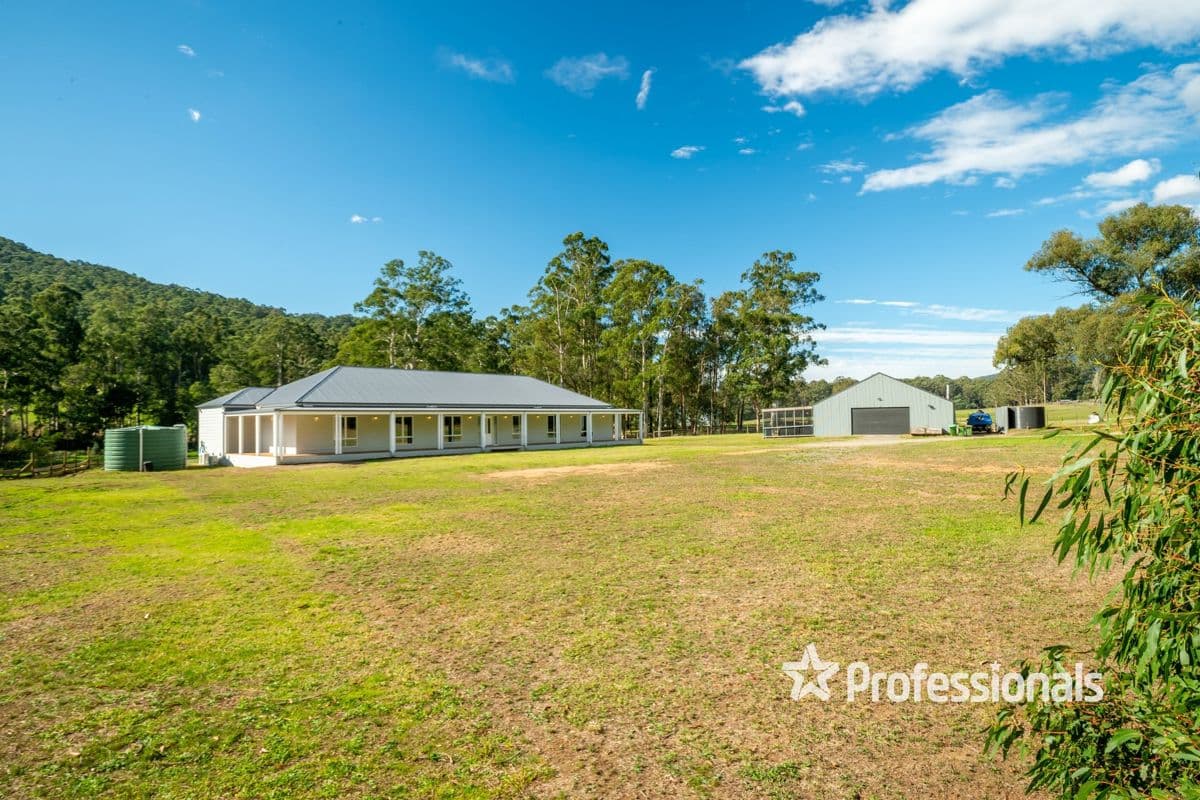 1085 Little Yarra Road