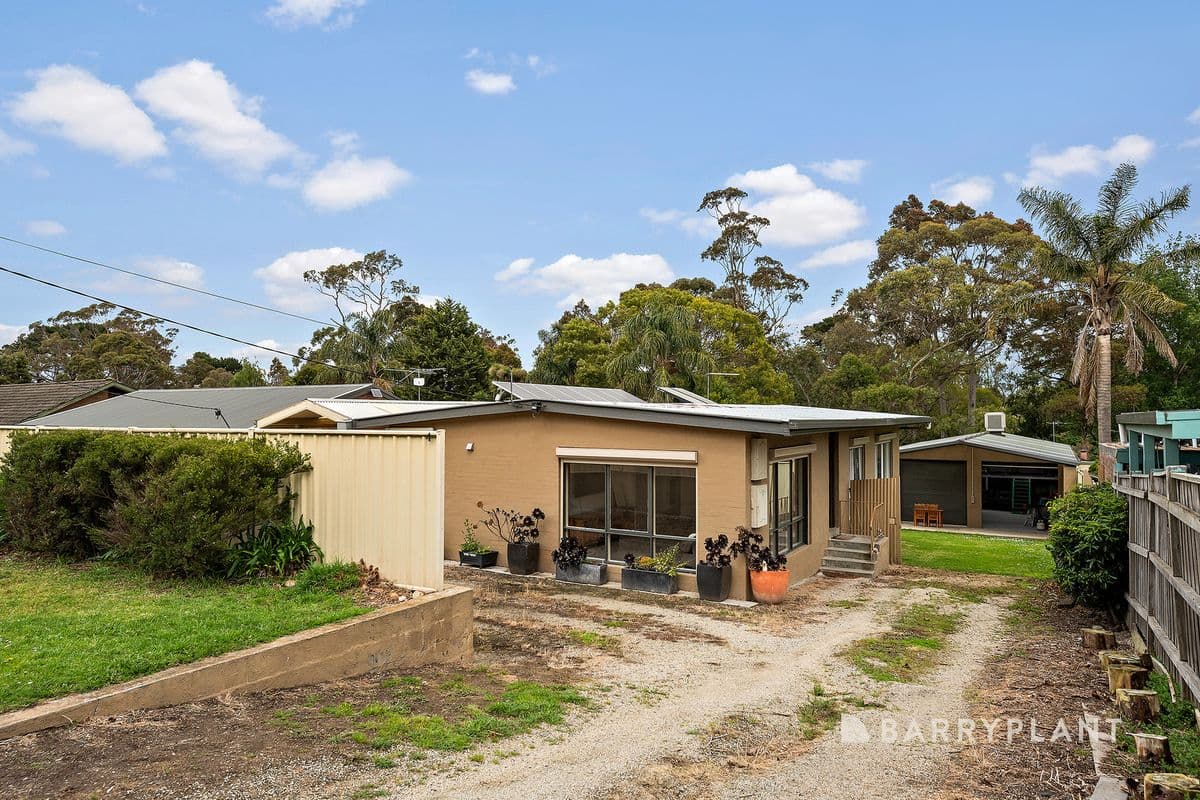 4 BELLBIRD AVENUE