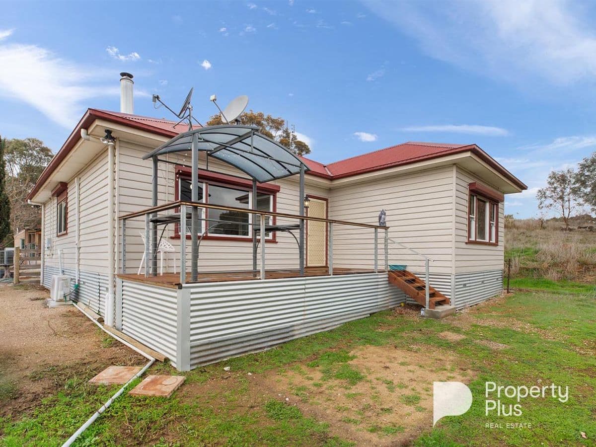 1365 McCallums Creek Road