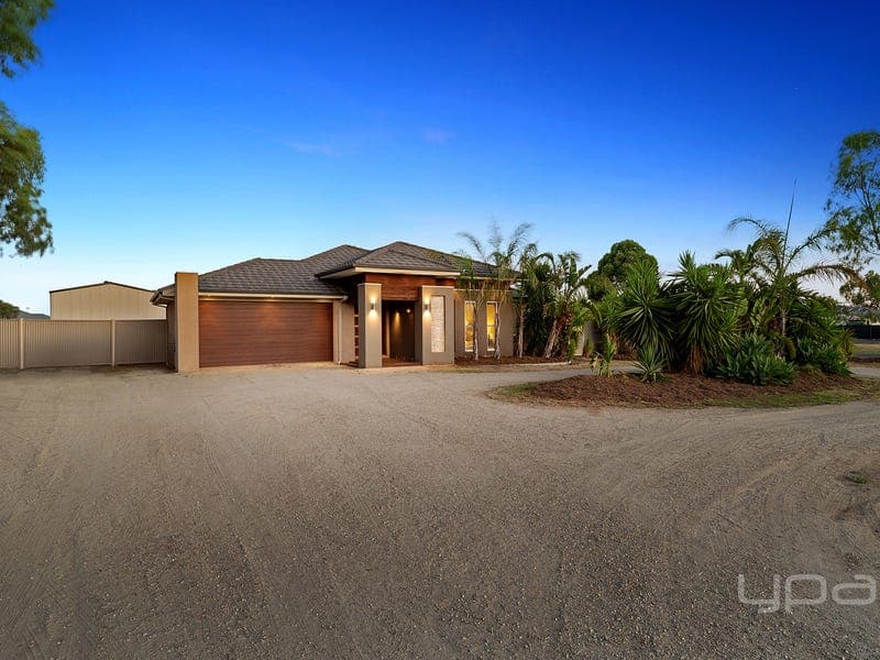 9 Mia Bella Drive, Hopetoun Park