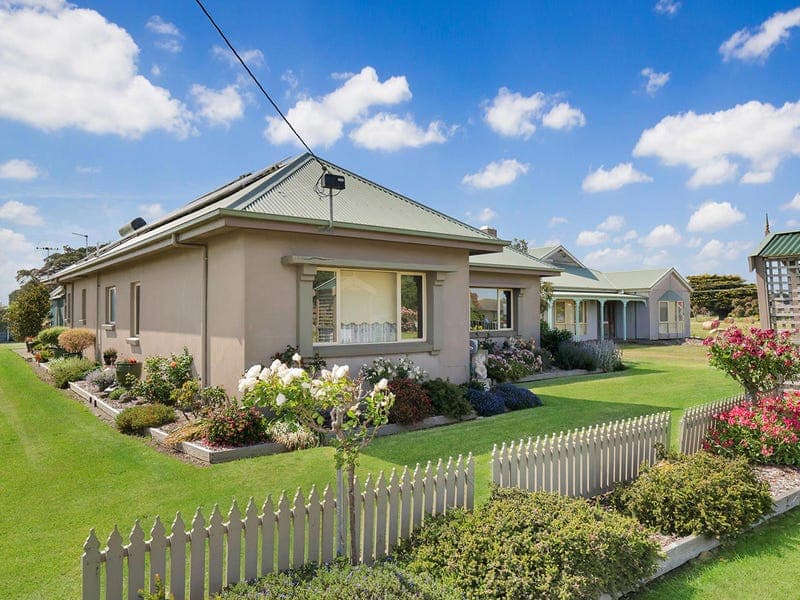 3712 Great Ocean Road, Nullawarre