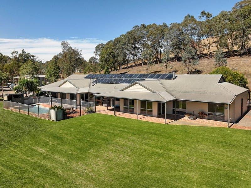 1230 Howes Creek Road