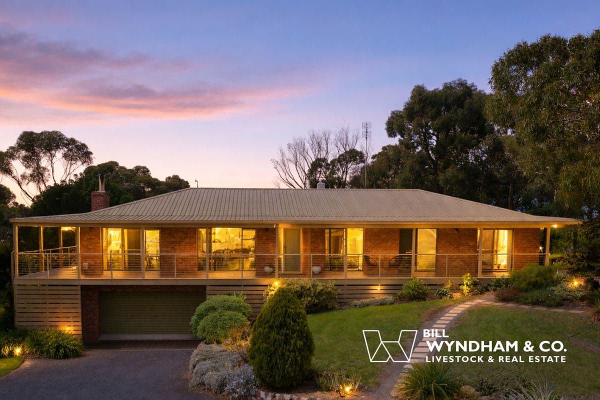 35 Currawong Court