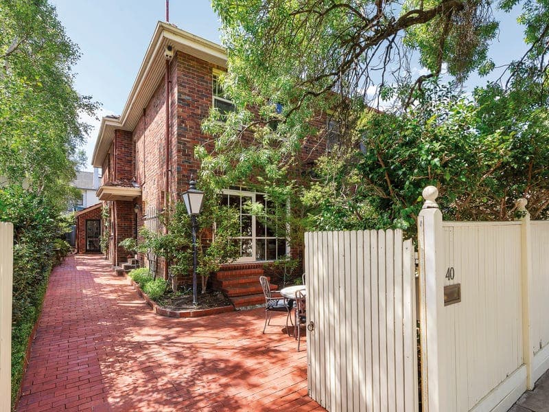40 Ellerslie Place, Toorak