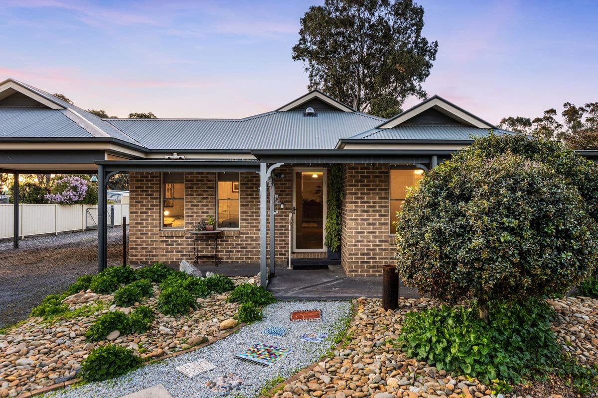 46 Strickland Street