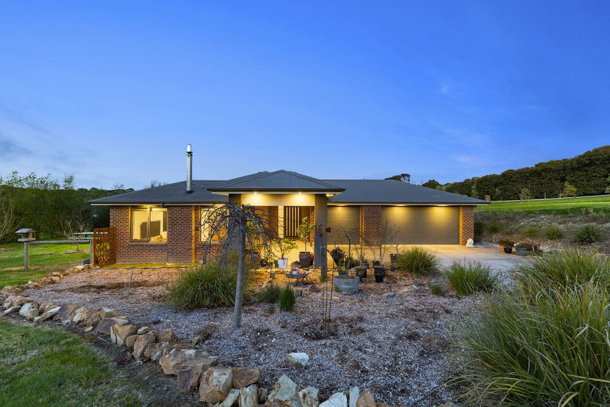 180 Old Gembrook Road