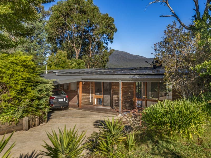 9 Braeside Court, Tawonga South