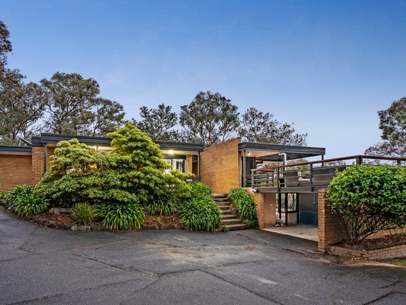42 Research-Warrandyte Road