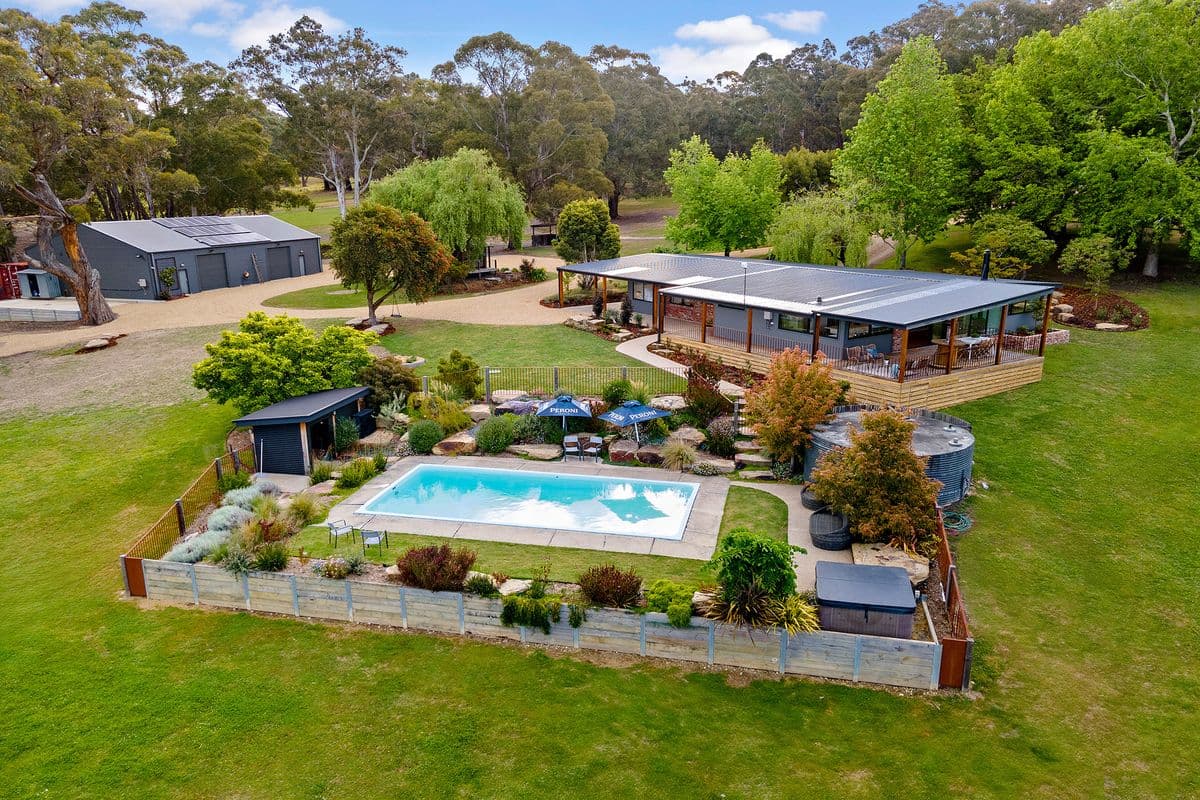 83 Walsh Road