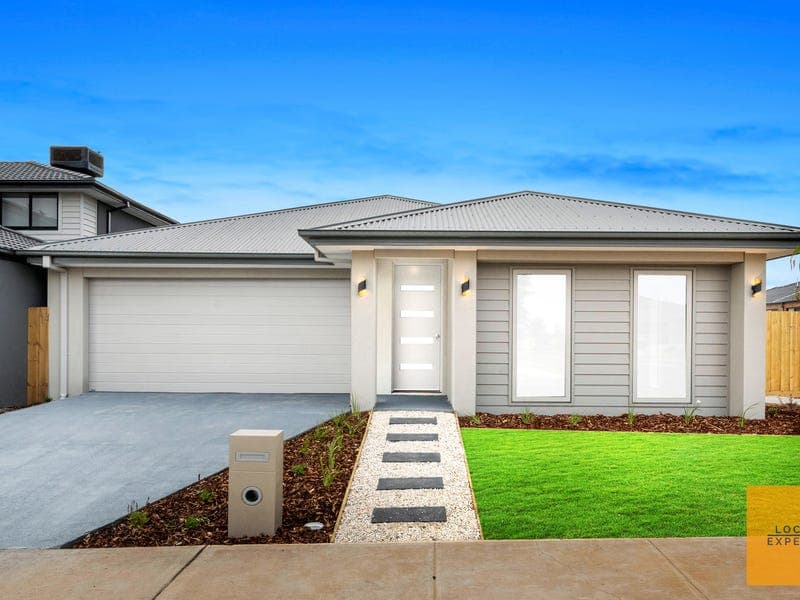 99 Kingdom Boulevard, Weir Views