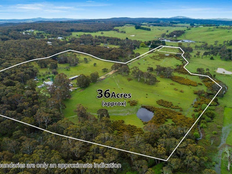 221 Pudding Bag Road, Drummond