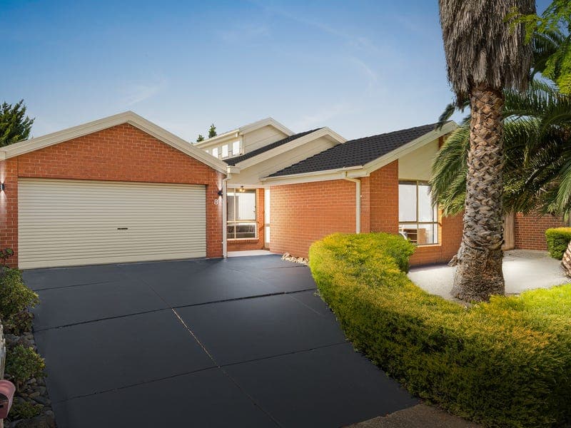 8 Lady Rose Crescent, Sydenham