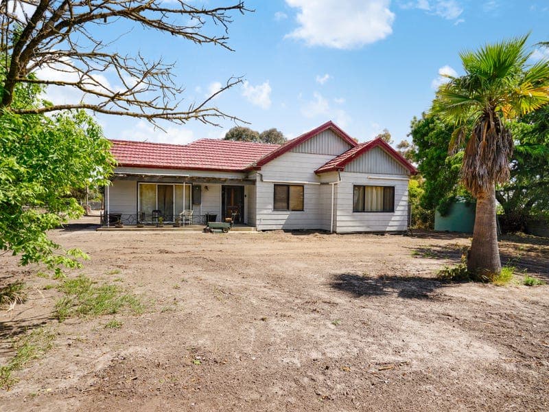 899 Carngham-Lake Goldsmith Road, Lake Goldsmith
