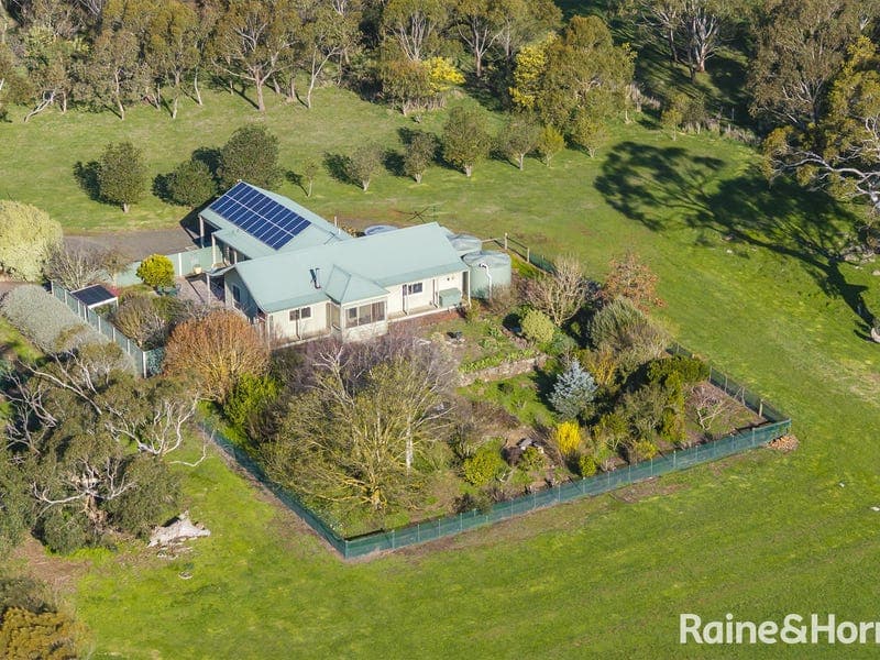 518 Central Road, Kyneton South