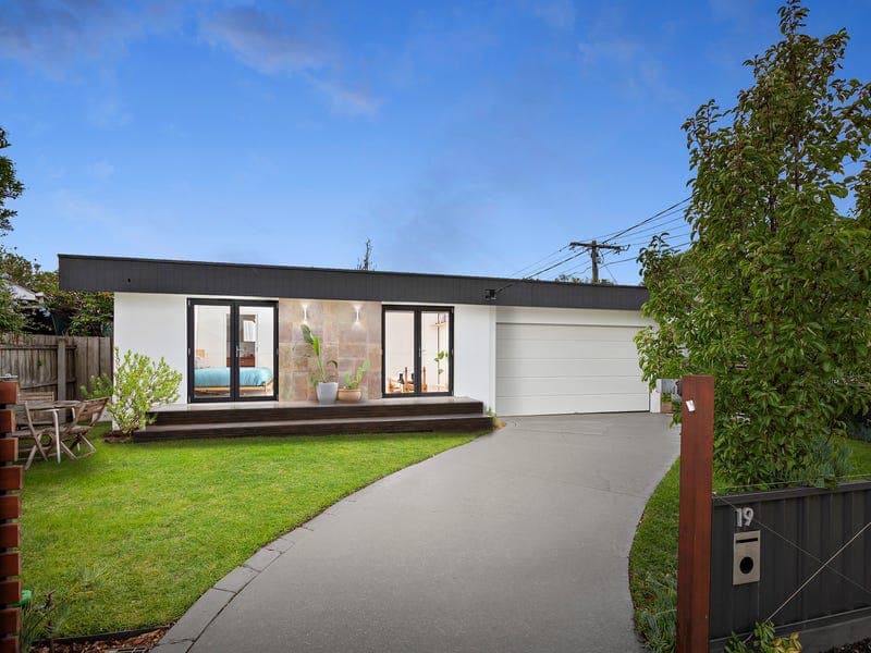 19 Armstrongs Road, Seaford