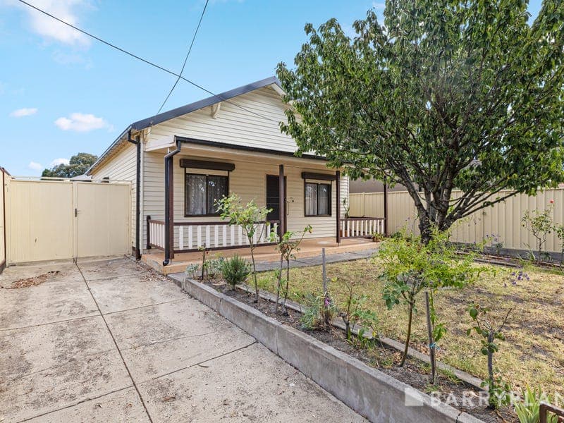 34 Moore Street, Coburg