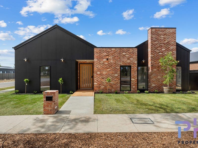 13 Goldie Street, Marong