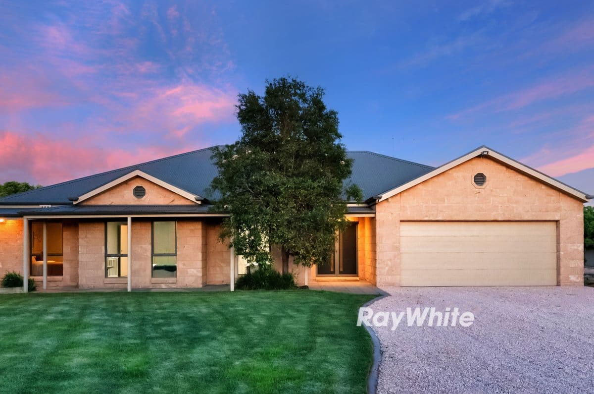 182 Seventeenth Street