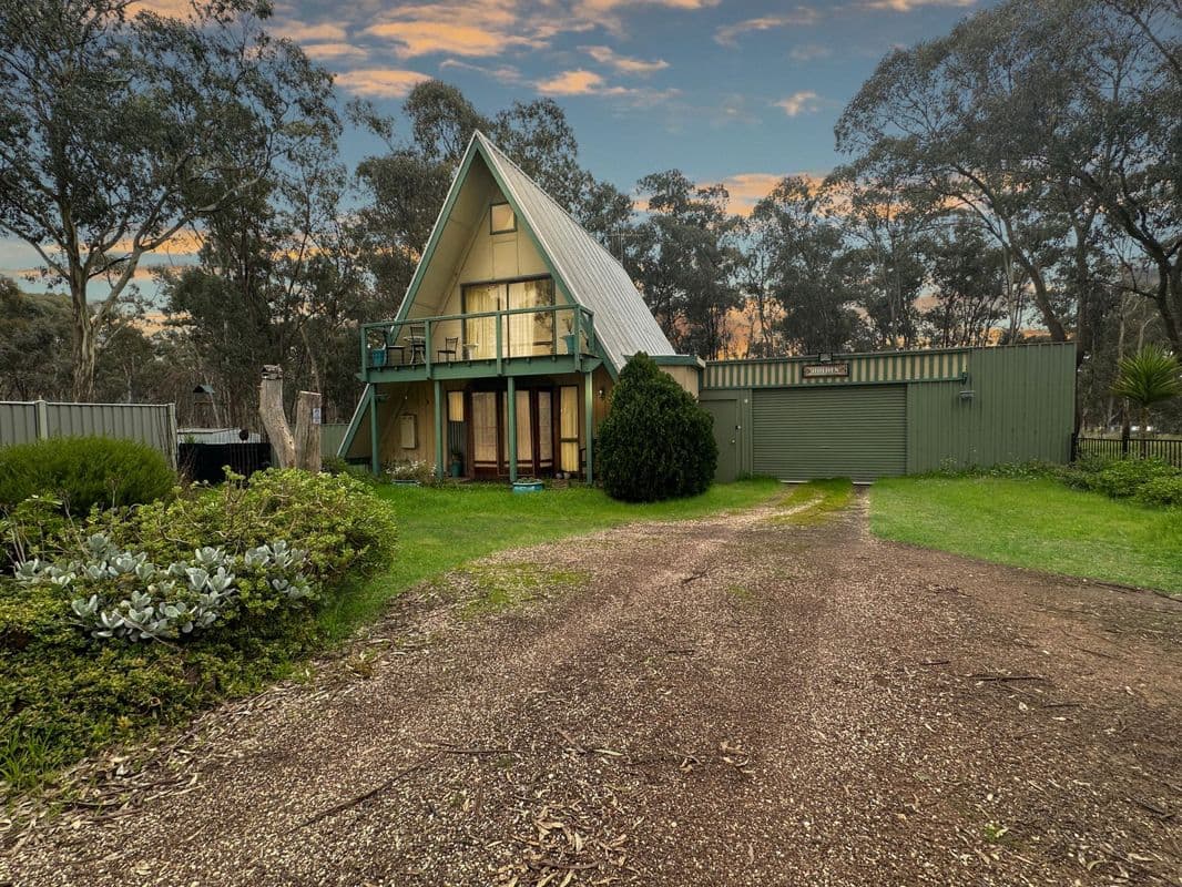 4172 Pyrenees Highway