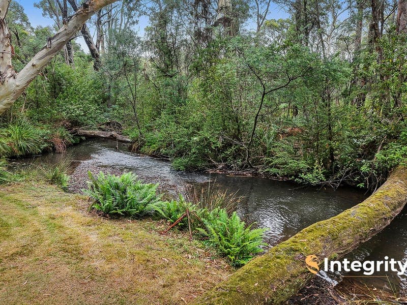 112 West Bridge Road, Glenburn