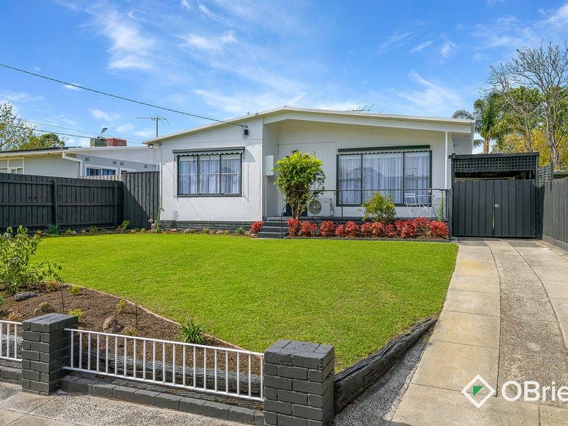 28 Norfolk Crescent, Frankston North