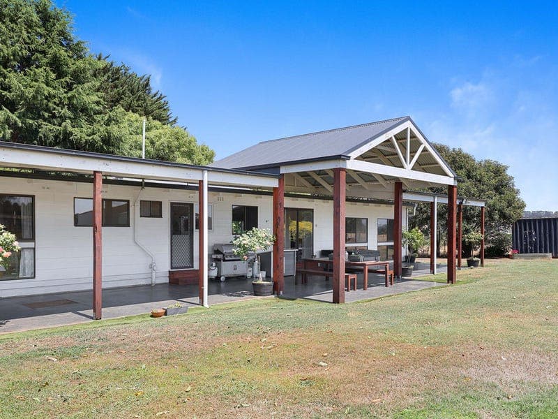 100 Silbys Road, Darnum