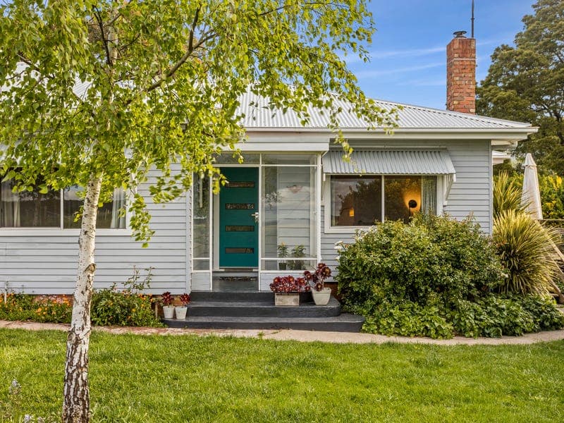 504 Dean-Mollongghip Road