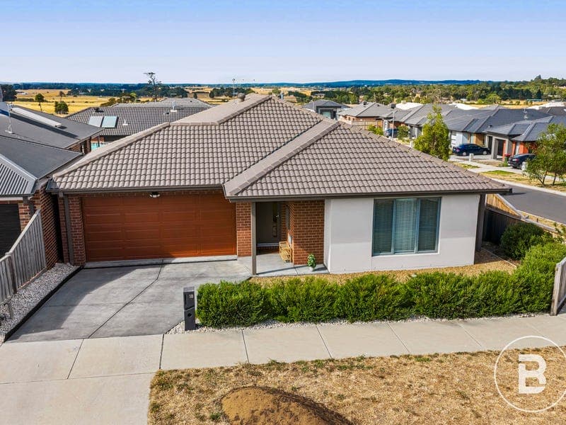 18 Rolls Road, Smythes Creek