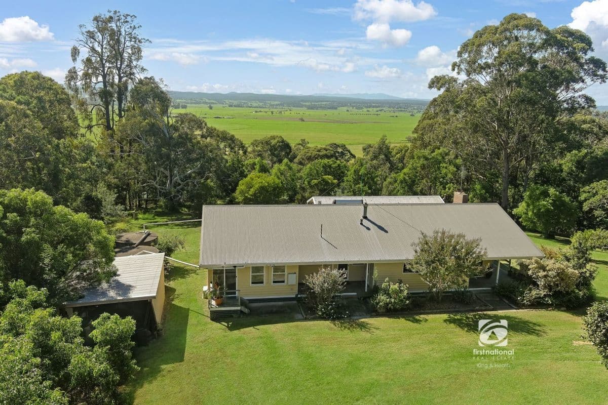 565 Buchan-Orbost Road