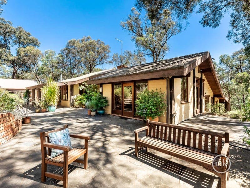 945 Kangaroo Ground St Andrews Road