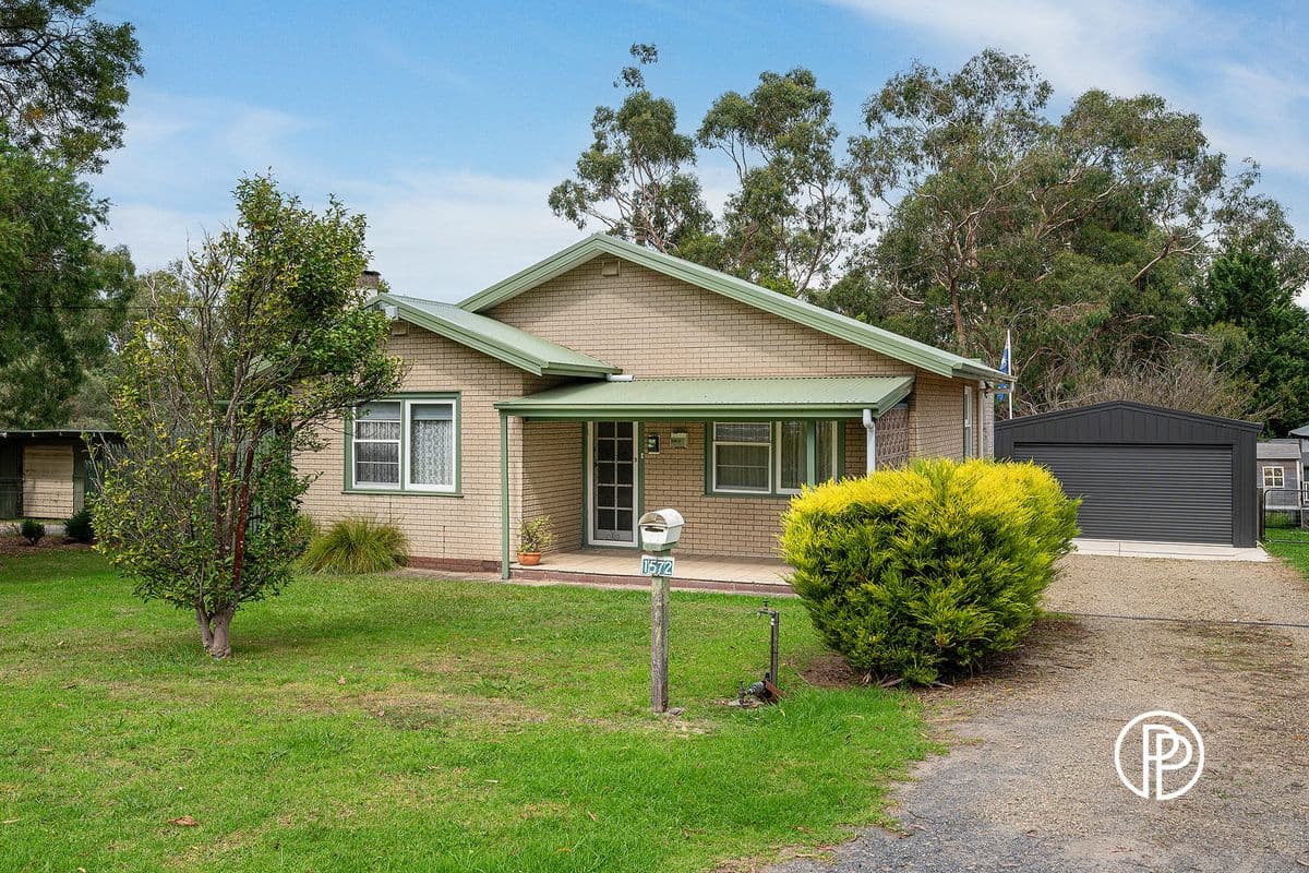 1572 WARBURTON HIGHWAY