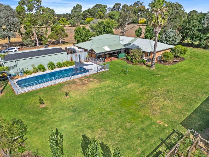 385 Hays Road, Katunga