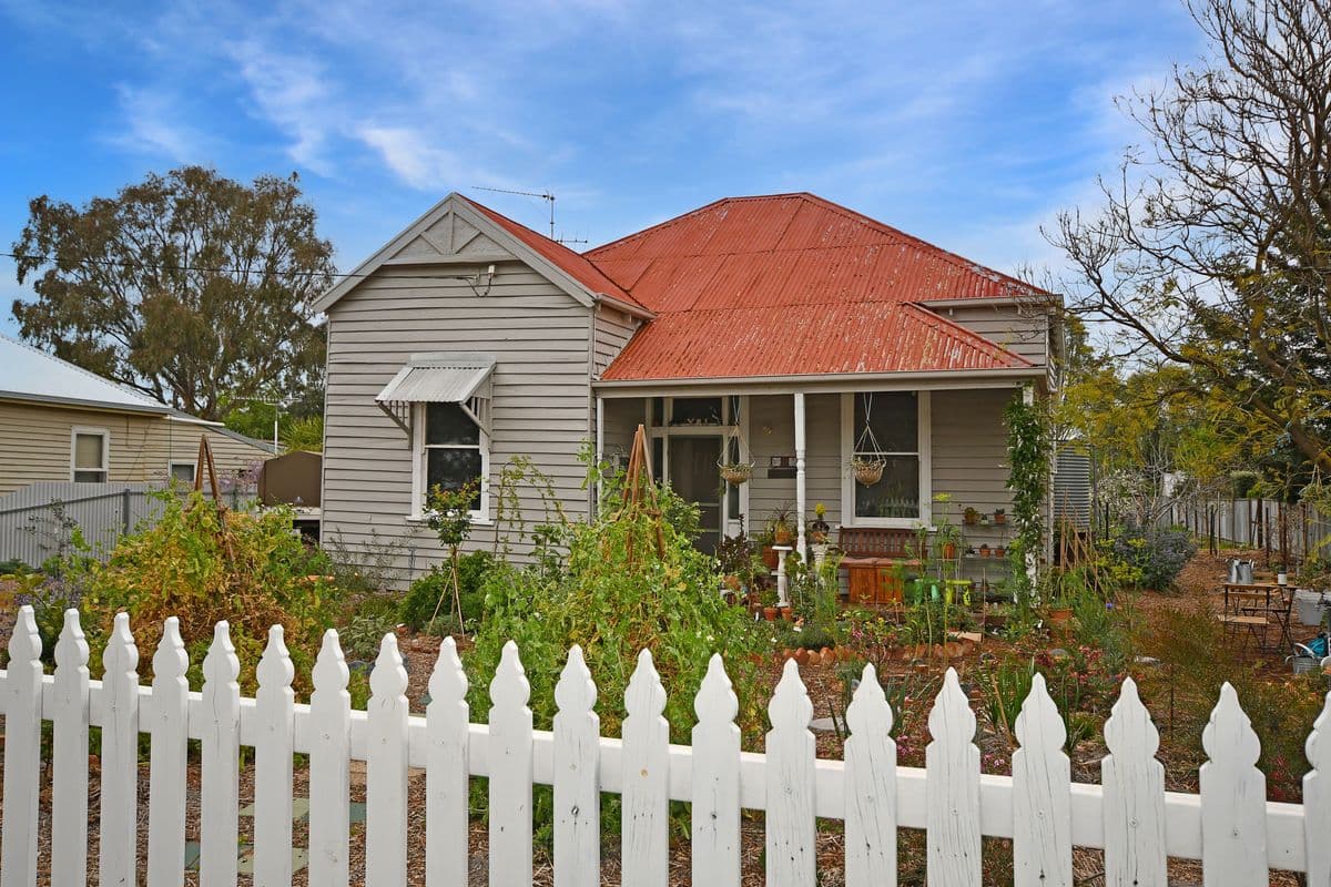 64 NEWALL STREET
