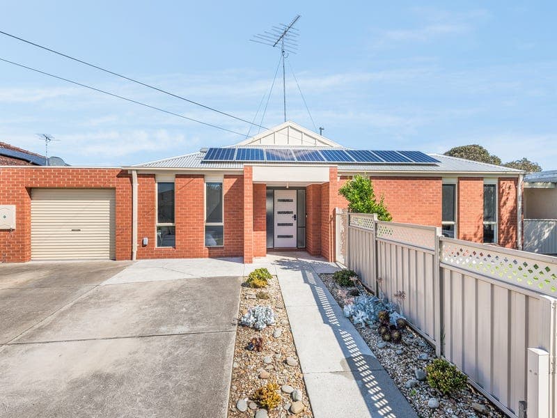 83 Osborne Avenue, North Geelong