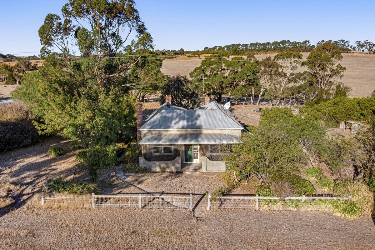 930 Cape clear Rokewood Road