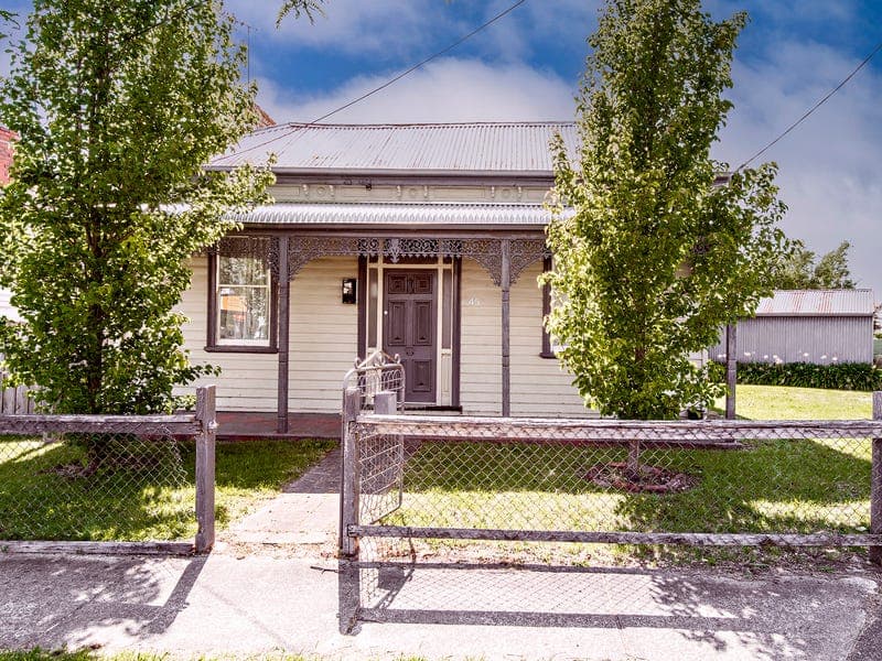 45 Queen Street South, Eureka