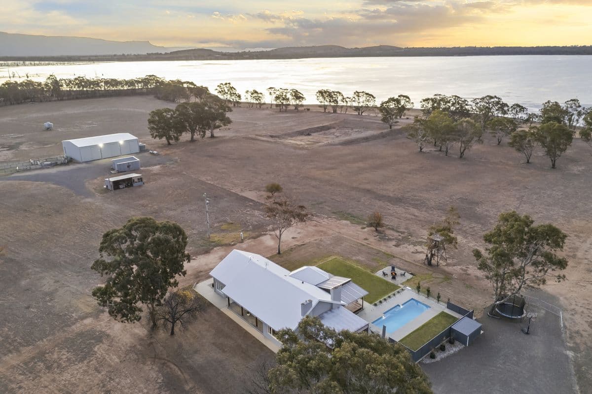 251 Lake Lonsdale Road