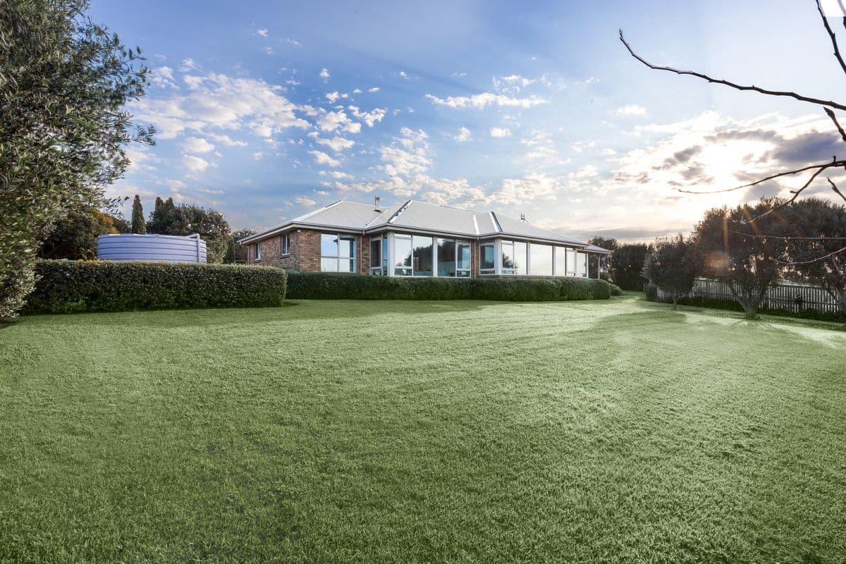 84 Andersons Road
