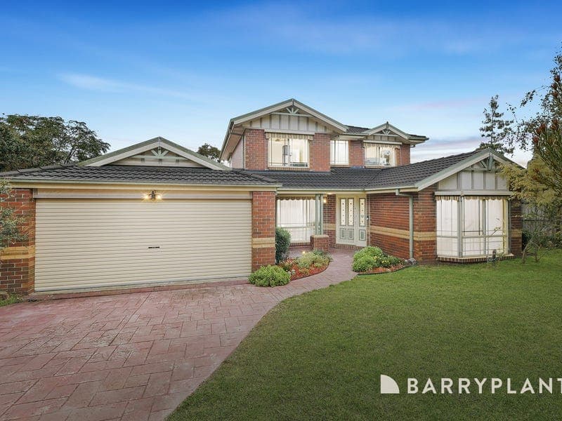 8 Edgbaston Circuit, Berwick