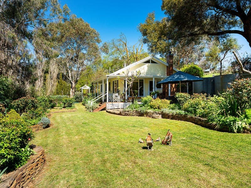 29 Burgoyne Street, Vaughan